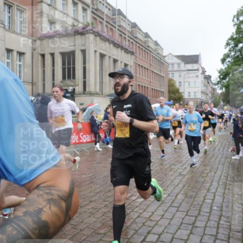 13.09.2026 - Kiel Lauf Yannick Fuchs http://msf.ph/oto/10411182 13.09.2026 10:42:12 Ziel 150, 239, 294, 1328, 2665, 2819, 2972, 3212, 3254, 3367, 4399, 4475, 4513, 4604, 4919, 5155, 5669, 5802, 6175, 6236, 6587, 6677, 6678, 7051, 7475, 8034, 9391, 9420, 9595, 9635, 9712, 9920, 10452, 10465, 10877, 11175, 214, 580, 698, 811, 1206, 1330, 1416, 1445, 1507, 1755, 1772, 2013, 2375, 2387, 2535, 2547, 2667, 2927, 3188, 3212, 3249, 3330, 3351, 3372, 3985, 4559, 4895, 4959, 5108, 5158, 5265, 5322, 5749, 6165, 6564, 6656, 6917, 6960, 757, 1638, 2224, 2314, 3821, 4451, 811 meine-sportfotos.de