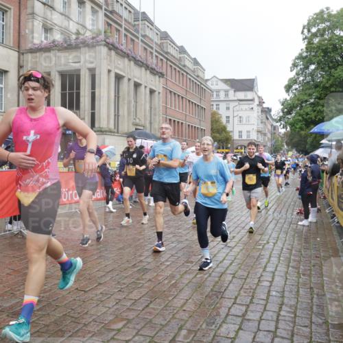 13.09.2026 - Kiel Lauf Yannick Fuchs http://msf.ph/oto/10411194 13.09.2026 10:42:12 Ziel 150, 239, 294, 1328, 2665, 2819, 2972, 3212, 3254, 3367, 4399, 4475, 4513, 4604, 4919, 5155, 5669, 5802, 6175, 6236, 6587, 6677, 6678, 7051, 7475, 8034, 9391, 9420, 9595, 9635, 9712, 9920, 10452, 10465, 10877, 11175, 214, 580, 698, 811, 1206, 1330, 1416, 1445, 1507, 1755, 1772, 2013, 2375, 2387, 2535, 2547, 2667, 2927, 3188, 3212, 3249, 3330, 3351, 3372, 3985, 4559, 4895, 4959, 5108, 5158, 5265, 5322, 5749, 6165, 6564, 6656, 6917, 6960, 757, 1638, 2224, 2314, 3821, 4451, 811 meine-sportfotos.de