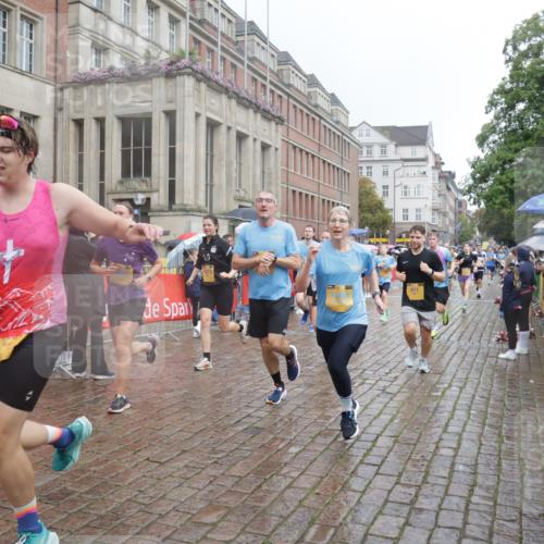 13.09.2026 - Kiel Lauf Yannick Fuchs http://msf.ph/oto/10411199 13.09.2026 10:42:12 Ziel 150, 239, 294, 1328, 2665, 2819, 2972, 3212, 3254, 3367, 4399, 4475, 4513, 4604, 4919, 5155, 5669, 5802, 6175, 6236, 6587, 6677, 6678, 7051, 7475, 8034, 9391, 9420, 9595, 9635, 9712, 9920, 10452, 10465, 10877, 11175, 214, 580, 698, 811, 1206, 1330, 1416, 1445, 1507, 1755, 1772, 2013, 2375, 2387, 2535, 2547, 2667, 2927, 3188, 3212, 3249, 3330, 3351, 3372, 3985, 4559, 4895, 4959, 5108, 5158, 5265, 5322, 5749, 6165, 6564, 6656, 6917, 6960, 757, 1638, 2224, 2314, 3821, 4451, 811 meine-sportfotos.de