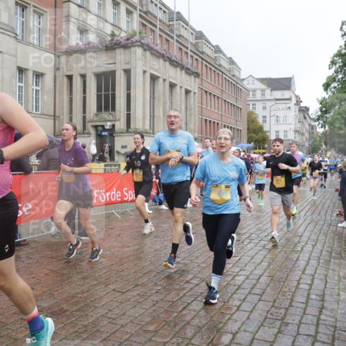 13.09.2026 - Kiel Lauf Yannick Fuchs http://msf.ph/oto/10411201 13.09.2026 10:42:13 Ziel 150, 239, 294, 1328, 2665, 2819, 2972, 3254, 3367, 4399, 4475, 4513, 4604, 4919, 5155, 5669, 5802, 6020, 6175, 6236, 6587, 6677, 6678, 7051, 7475, 8034, 9420, 9595, 9635, 9712, 9920, 10452, 10465, 10877, 11175, 580, 698, 811, 1206, 1330, 1416, 1445, 1507, 1755, 2013, 2375, 2387, 2535, 2547, 2667, 2819, 2927, 3188, 3212, 3249, 3351, 3372, 3985, 4559, 4895, 4959, 5108, 5158, 5265, 5322, 5749, 6165, 6236, 6564, 6656, 6917, 6960, 757, 1638, 2224, 2314, 2507, 3821, 4451, 811 meine-sportfotos.de