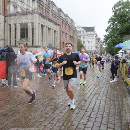 13.09.2026 - Kiel Lauf Yannick Fuchs http://msf.ph/oto/10411215 13.09.2026 10:42:14 Ziel 150, 239, 294, 1328, 2665, 2820, 2972, 3254, 3367, 4399, 4475, 4513, 4604, 4919, 5155, 5669, 5802, 6020, 6175, 6587, 6677, 6678, 7475, 8034, 9420, 9635, 9712, 9920, 10452, 10465, 11175, 580, 698, 811, 1206, 1330, 1416, 1445, 1507, 1755, 2013, 2375, 2387, 2535, 2547, 2667, 2819, 2927, 3188, 3212, 3249, 3351, 3372, 3985, 4559, 4895, 4959, 5108, 5158, 5265, 5322, 5749, 6165, 6236, 6564, 6656, 6917, 6960, 757, 1638, 2224, 2314, 2507, 3821, 4451, 811, 10960 meine-sportfotos.de