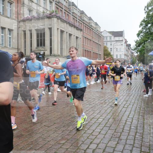 13.09.2026 - Kiel Lauf Yannick Fuchs http://msf.ph/oto/10411230 13.09.2026 10:42:15 Ziel 150, 239, 294, 1245, 1328, 2665, 2820, 2972, 3254, 3367, 4399, 4475, 4513, 4604, 4919, 5155, 5669, 5802, 6020, 6175, 6587, 6677, 6678, 7475, 8034, 9420, 9635, 9712, 10452, 10465, 11175, 580, 698, 811, 1206, 1330, 1416, 1445, 1507, 1755, 2013, 2375, 2387, 2535, 2547, 2667, 2819, 2927, 3188, 3212, 3249, 3351, 3372, 3985, 4559, 4604, 4895, 5158, 5265, 5322, 5749, 6165, 6175, 6236, 6564, 6656, 6917, 6960, 757, 1638, 2224, 2314, 2507, 3821, 4451, 811, 10960 meine-sportfotos.de