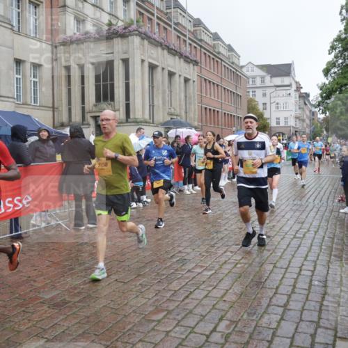 13.09.2026 - Kiel Lauf Yannick Fuchs http://msf.ph/oto/10411267 13.09.2026 10:42:17 Ziel 239, 294, 1245, 1328, 2224, 2314, 2665, 2820, 2972, 3254, 3367, 4475, 4513, 4919, 5155, 5802, 6020, 6587, 6677, 6678, 7299, 7475, 8034, 9152, 9420, 9548, 9635, 9712, 10465, 10625, 11175, 150, 580, 698, 1206, 1330, 1416, 1507, 1755, 2013, 2375, 2535, 2547, 2665, 2667, 2819, 2927, 3188, 3212, 3351, 3372, 3985, 4399, 4475, 4513, 4559, 4604, 4895, 5158, 5265, 5322, 5669, 5749, 6165, 6175, 6236, 6564, 6587, 6656, 6917, 6960, 757, 1638, 2507, 3821, 4451, 811, 3351, 10960 meine-sportfotos.de
