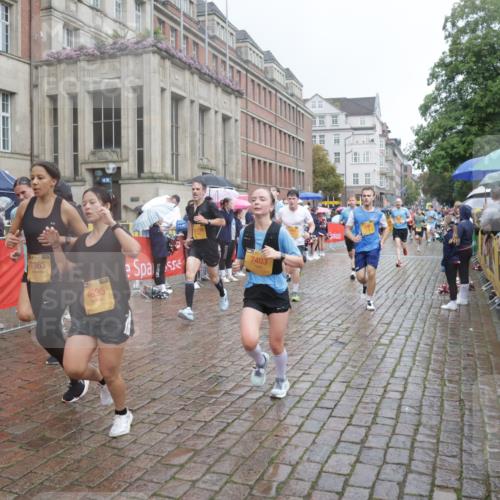 13.09.2026 - Kiel Lauf Yannick Fuchs http://msf.ph/oto/10411281 13.09.2026 10:42:19 Ziel 239, 294, 1245, 1328, 2224, 2314, 2820, 2972, 3254, 3367, 4919, 5155, 5802, 6020, 6677, 6678, 7299, 7475, 7586, 8034, 8304, 9135, 9152, 9420, 9548, 9635, 9712, 10465, 10625, 11148, 11175, 150, 580, 698, 1206, 1330, 1416, 1507, 1755, 2013, 2375, 2535, 2547, 2665, 2667, 2819, 2927, 3188, 3212, 3351, 3372, 3985, 4399, 4475, 4513, 4559, 4604, 4895, 5155, 5158, 5265, 5322, 5669, 5749, 6165, 6175, 6236, 6564, 6587, 6656, 6917, 6960, 757, 1638, 2507, 3821, 4451, 811, 3351, 10960 meine-sportfotos.de