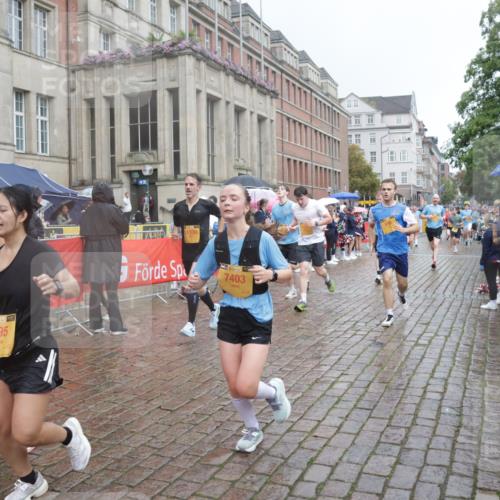 13.09.2026 - Kiel Lauf Yannick Fuchs http://msf.ph/oto/10411287 13.09.2026 10:42:19 Ziel 239, 294, 1245, 1328, 2224, 2314, 2820, 2972, 3254, 3367, 4919, 5155, 5802, 6020, 6677, 6678, 7299, 7475, 7586, 8034, 8304, 9135, 9152, 9420, 9548, 9635, 9712, 10465, 10625, 11148, 11175, 150, 580, 698, 1206, 1330, 1416, 1507, 1755, 2013, 2375, 2535, 2547, 2665, 2667, 2819, 2927, 3188, 3212, 3351, 3372, 3985, 4399, 4475, 4513, 4559, 4604, 4895, 5155, 5158, 5265, 5322, 5669, 5749, 6165, 6175, 6236, 6564, 6587, 6656, 6917, 6960, 757, 1638, 2507, 3821, 4451, 811, 3351, 10960 meine-sportfotos.de