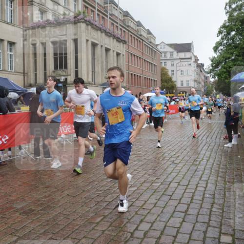 13.09.2026 - Kiel Lauf Yannick Fuchs http://msf.ph/oto/10411295 13.09.2026 10:42:20 Ziel 239, 294, 1245, 1328, 2224, 2314, 2820, 2972, 3254, 3367, 4919, 5802, 6020, 6677, 6678, 7299, 7475, 7586, 8034, 8304, 9135, 9152, 9420, 9548, 9635, 9712, 10465, 10625, 11148, 11175, 12619, 150, 580, 698, 1206, 1330, 1416, 1507, 1755, 2013, 2375, 2535, 2547, 2665, 2667, 2819, 2927, 3188, 3212, 3372, 3985, 4399, 4475, 4513, 4559, 4604, 4895, 5155, 5265, 5322, 5669, 5749, 6165, 6175, 6236, 6564, 6587, 6656, 6917, 757, 1638, 2507, 3821, 4451, 811, 3351, 10960 meine-sportfotos.de