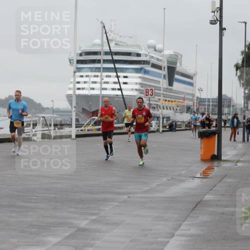 13.09.2026 - Kiel Lauf Andreas Tolksdorf http://msf.ph/oto/10411296 13.09.2026 11:44:15 Kiellinie 4, 10283, 3147, 3 meine-sportfotos.de