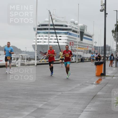 13.09.2026 - Kiel Lauf Andreas Tolksdorf http://msf.ph/oto/10411300 13.09.2026 11:44:16 Kiellinie 4, 10283, 3147, 3 meine-sportfotos.de