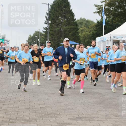 13.09.2026 - Kiel Lauf Andreas Tolksdorf http://msf.ph/oto/10411323 13.09.2026 10:02:00 Kiellinie 6831, 1698, 4701, 10590 meine-sportfotos.de
