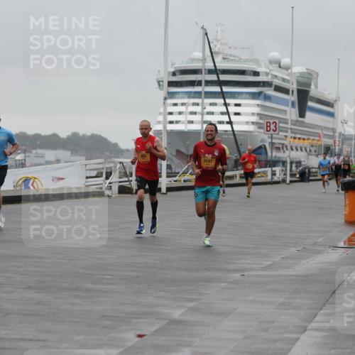 13.09.2026 - Kiel Lauf Andreas Tolksdorf http://msf.ph/oto/10411350 13.09.2026 11:44:17 Kiellinie 4, 263, 10253, 3147, 3 meine-sportfotos.de