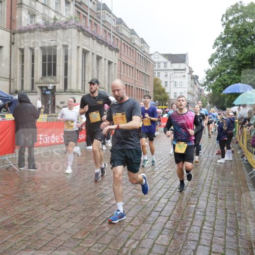 13.09.2026 - Kiel Lauf Yannick Fuchs http://msf.ph/oto/10411381 13.09.2026 10:42:30 Ziel 757, 1245, 1638, 2224, 2314, 2507, 2745, 3821, 4034, 4320, 4352, 4451, 5476, 5636, 5877, 6088, 6615, 7187, 7299, 7586, 8304, 8318, 8418, 8758, 8847, 9135, 9152, 9548, 10112, 10272, 10328, 10558, 10625, 10724, 11148, 11770, 12619, 150, 239, 294, 580, 1245, 1328, 1416, 1755, 2375, 2665, 2667, 2819, 2820, 2972, 3188, 3212, 3254, 3367, 3372, 3985, 4399, 4475, 4513, 4604, 4919, 5155, 5265, 5322, 5669, 5749, 5802, 6020, 6175, 6236, 6587, 6656, 6677, 6678, 3188, 5265 meine-sportfotos.de