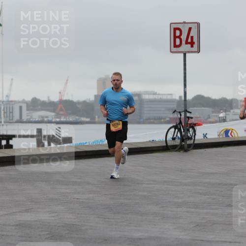 13.09.2026 - Kiel Lauf Andreas Tolksdorf http://msf.ph/oto/10411391 13.09.2026 11:44:19 Kiellinie 16, 75, 10283, 4, 263, 314 meine-sportfotos.de