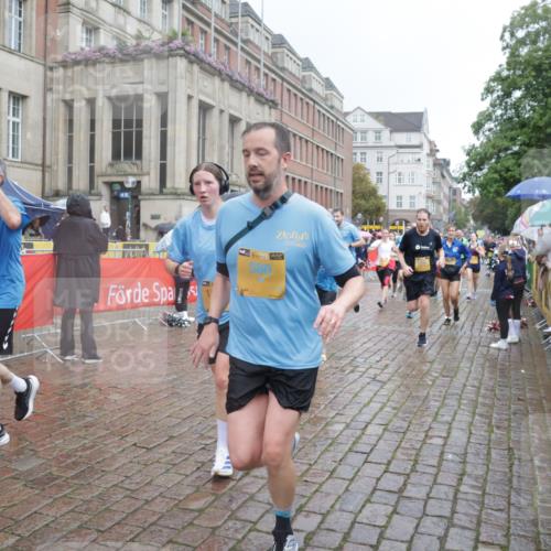 13.09.2026 - Kiel Lauf Yannick Fuchs http://msf.ph/oto/10411410 13.09.2026 10:42:32 Ziel 757, 1638, 2224, 2314, 2507, 2745, 3821, 4034, 4320, 4352, 4451, 5476, 5636, 5877, 5952, 6088, 6196, 6615, 7187, 7299, 7586, 8304, 8318, 8418, 8458, 8758, 8847, 9135, 10112, 10272, 10328, 10558, 10625, 10724, 11148, 11770, 12619, 150, 239, 294, 580, 1245, 1328, 1755, 2224, 2314, 2665, 2819, 2820, 2972, 3188, 3212, 3254, 3367, 3372, 3985, 4399, 4475, 4513, 4604, 4919, 5155, 5265, 5322, 5669, 5749, 5802, 6020, 6175, 6236, 6587, 6677, 6678, 7299, 9152, 3188, 5265 meine-sportfotos.de