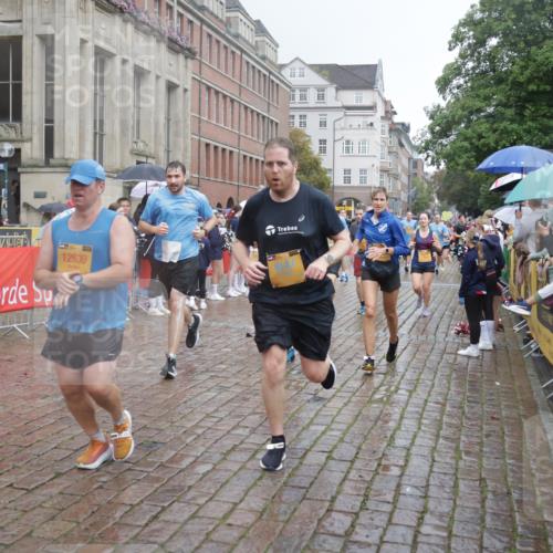 13.09.2026 - Kiel Lauf Yannick Fuchs http://msf.ph/oto/10411413 13.09.2026 10:42:33 Ziel 757, 1638, 2507, 2745, 3474, 3821, 4034, 4320, 4352, 4451, 5476, 5636, 5877, 5952, 6088, 6196, 6615, 7187, 7586, 8304, 8318, 8418, 8458, 8758, 8847, 9135, 10112, 10272, 10328, 10558, 10724, 11148, 11770, 12001, 12619, 150, 239, 294, 580, 1245, 1328, 1755, 2224, 2314, 2665, 2819, 2820, 2972, 3212, 3254, 3367, 3372, 3985, 4399, 4475, 4513, 4604, 4919, 5155, 5669, 5749, 5802, 6020, 6175, 6236, 6587, 6677, 6678, 7299, 9152, 3188, 5265 meine-sportfotos.de