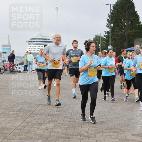 13.09.2026 - Kiel Lauf Andreas Tolksdorf http://msf.ph/oto/10411455 13.09.2026 10:02:04 Kiellinie 6760, 713, 4250, 12204 meine-sportfotos.de