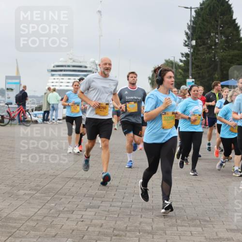13.09.2026 - Kiel Lauf Andreas Tolksdorf http://msf.ph/oto/10411457 13.09.2026 10:02:04 Kiellinie 6760, 39, 12204, 1, 38, 4250, 7139 meine-sportfotos.de