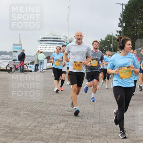 13.09.2026 - Kiel Lauf Andreas Tolksdorf http://msf.ph/oto/10411471 13.09.2026 10:02:04 Kiellinie 38, 6760, 39, 12204, 4250 meine-sportfotos.de
