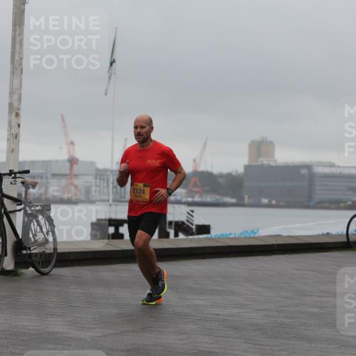 13.09.2026 - Kiel Lauf Andreas Tolksdorf http://msf.ph/oto/10411499 13.09.2026 11:44:29 Kiellinie 1, 39, 2124, 4 meine-sportfotos.de