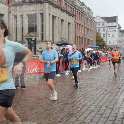 13.09.2026 - Kiel Lauf Yannick Fuchs http://msf.ph/oto/10411541 13.09.2026 10:42:42 Ziel 1680, 1975, 2239, 2273, 2507, 3036, 3474, 3584, 3821, 4451, 5450, 5476, 5911, 5933, 5952, 6147, 6196, 6320, 6567, 6615, 6839, 7014, 7685, 7692, 8418, 8458, 8635, 8759, 8847, 9341, 10272, 10667, 10711, 11164, 12001, 12155, 12825, 239, 294, 757, 1245, 1328, 1638, 2224, 2314, 2665, 2745, 2820, 2972, 3254, 3367, 3821, 4034, 4320, 4352, 4451, 4475, 4513, 4919, 5155, 5636, 5802, 5877, 6020, 6088, 6587, 6615, 6677, 6678, 7187, 7299, 7586, 8304, 9152, 2427, 5437, 5155, 7475, 8034 meine-sportfotos.de