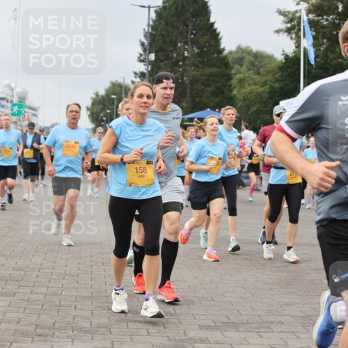 13.09.2026 - Kiel Lauf Andreas Tolksdorf http://msf.ph/oto/10411567 13.09.2026 10:02:07 Kiellinie 8640, 158, 6980 meine-sportfotos.de