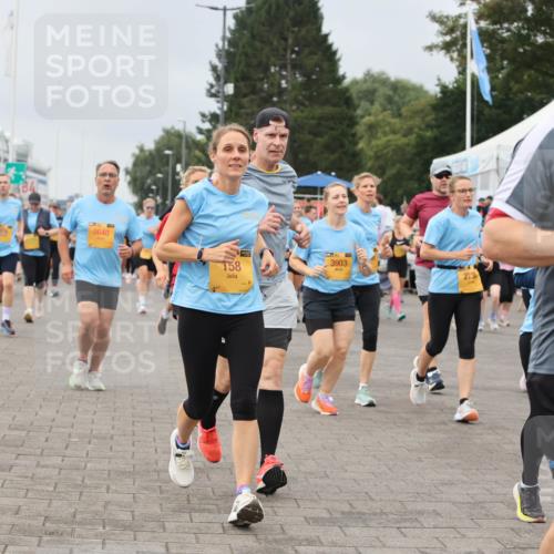13.09.2026 - Kiel Lauf Andreas Tolksdorf http://msf.ph/oto/10411570 13.09.2026 10:02:07 Kiellinie 8640, 158, 3903, 273, 38, 980, 42 meine-sportfotos.de