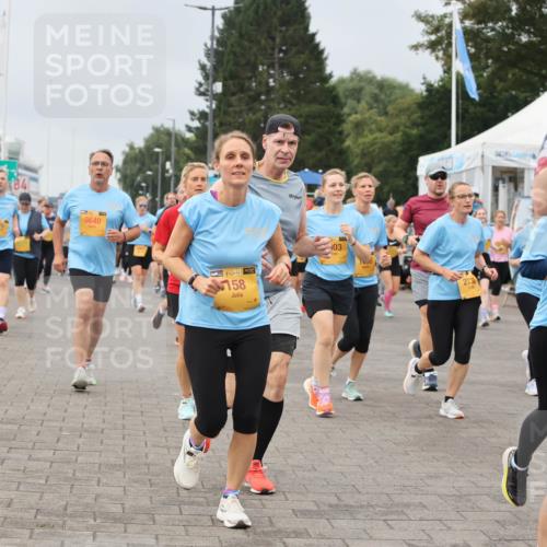 13.09.2026 - Kiel Lauf Andreas Tolksdorf http://msf.ph/oto/10411573 13.09.2026 10:02:07 Kiellinie 8640, 38, 158, 03, 213 meine-sportfotos.de