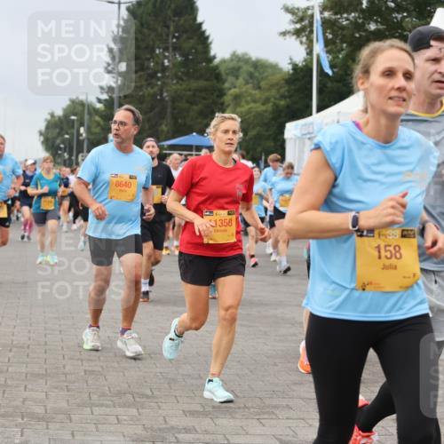 13.09.2026 - Kiel Lauf Andreas Tolksdorf http://msf.ph/oto/10411593 13.09.2026 10:02:08 Kiellinie 8640, 38, 1358, 4, 384, 158, 2738, 8523 meine-sportfotos.de