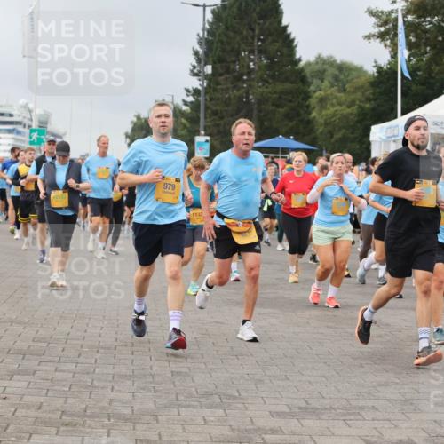 13.09.2026 - Kiel Lauf Andreas Tolksdorf http://msf.ph/oto/10411640 13.09.2026 10:02:10 Kiellinie 12133, 979, 1133 meine-sportfotos.de