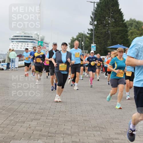 13.09.2026 - Kiel Lauf Andreas Tolksdorf http://msf.ph/oto/10411687 13.09.2026 10:02:11 Kiellinie 4, 12133, 1332, 6063, 39, 979 meine-sportfotos.de