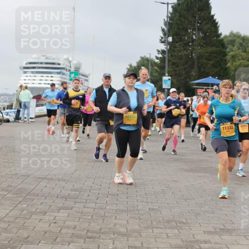 13.09.2026 - Kiel Lauf Andreas Tolksdorf http://msf.ph/oto/10411700 13.09.2026 10:02:12 Kiellinie 75, 12133, 11332, 6063 meine-sportfotos.de
