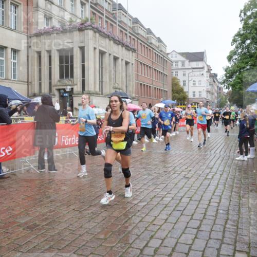 13.09.2026 - Kiel Lauf Yannick Fuchs http://msf.ph/oto/10411701 13.09.2026 10:42:53 Ziel 1975, 2273, 2627, 2999, 3260, 3572, 3584, 4120, 5298, 5450, 5814, 5911, 5933, 6129, 6136, 6320, 6567, 6839, 7188, 7422, 7555, 7657, 7692, 7814, 8287, 8759, 9177, 9341, 10485, 10667, 11129, 11643, 12208, 12279, 12825, 12827, 757, 1245, 1638, 1680, 2224, 2239, 2273, 2314, 2507, 2745, 2820, 3036, 3474, 3821, 4034, 4320, 4352, 4451, 5450, 5476, 5636, 5877, 5952, 6020, 6088, 6147, 6196, 6615, 6839, 7014, 7187, 7299, 7586, 7685, 8304, 9152, 2427, 5437, 9420 meine-sportfotos.de