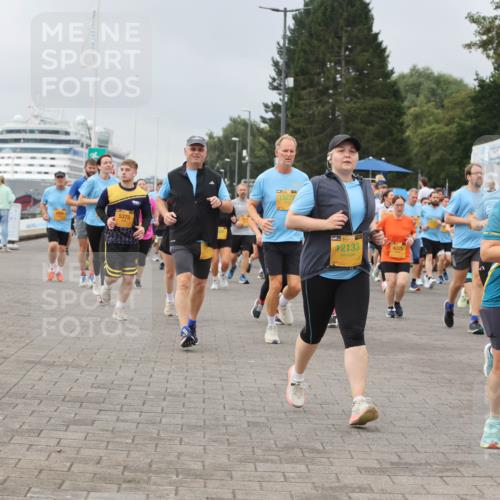 13.09.2026 - Kiel Lauf Andreas Tolksdorf http://msf.ph/oto/10411728 13.09.2026 10:02:13 Kiellinie 5375, 12237, 39, 12133, 6375, 11332 meine-sportfotos.de