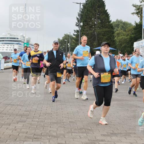 13.09.2026 - Kiel Lauf Andreas Tolksdorf http://msf.ph/oto/10411735 13.09.2026 10:02:13 Kiellinie 5375, 12237, 12133, 60, 11332 meine-sportfotos.de