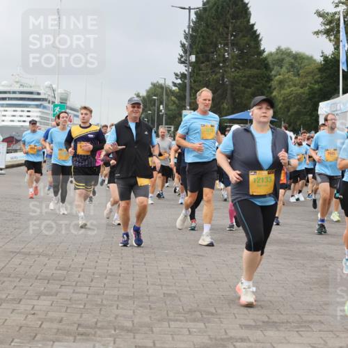 13.09.2026 - Kiel Lauf Andreas Tolksdorf http://msf.ph/oto/10411741 13.09.2026 10:02:13 Kiellinie 1223, 5, 391, 12133, 7945, 11332 meine-sportfotos.de