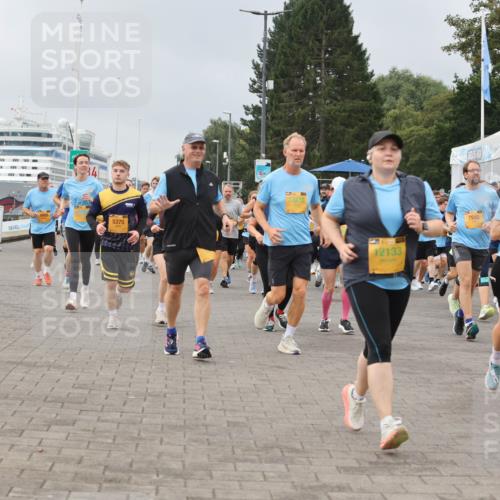 13.09.2026 - Kiel Lauf Andreas Tolksdorf http://msf.ph/oto/10411744 13.09.2026 10:02:13 Kiellinie 4, 5375, 12237, 12133, 7945, 11332 meine-sportfotos.de