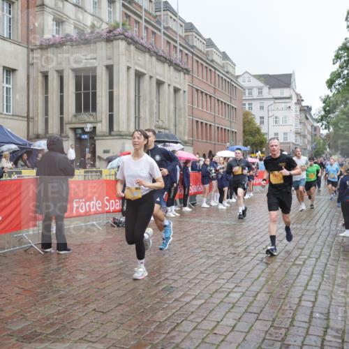 13.09.2026 - Kiel Lauf Yannick Fuchs http://msf.ph/oto/10411757 13.09.2026 10:42:56 Ziel 2427, 2481, 2627, 2999, 3248, 3260, 3572, 3584, 4120, 5298, 5814, 6121, 6129, 6136, 6179, 7188, 7422, 7555, 7657, 7692, 7814, 8287, 8759, 9177, 9341, 10485, 10667, 11129, 11146, 11344, 11643, 11726, 11984, 12208, 12279, 12825, 12827, 757, 1638, 1680, 1975, 2224, 2239, 2273, 2314, 2507, 2745, 3036, 3474, 3821, 4034, 4320, 4352, 4451, 5450, 5476, 5636, 5877, 5911, 5933, 5952, 6088, 6147, 6196, 6320, 6567, 6615, 6839, 7014, 7187, 7299, 7586, 7685, 7692, 8304, 9152, 5437 meine-sportfotos.de