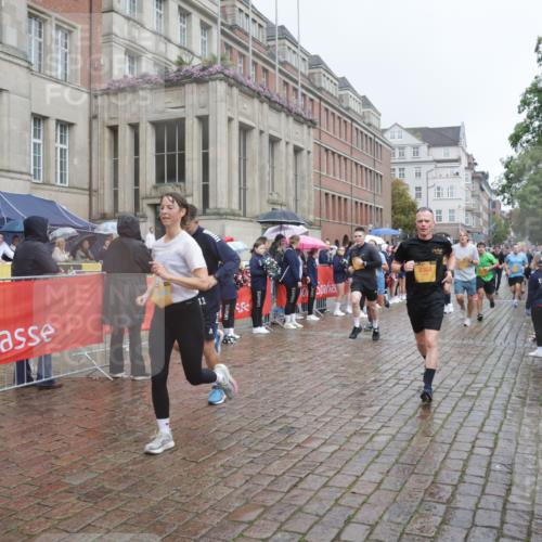 13.09.2026 - Kiel Lauf Yannick Fuchs http://msf.ph/oto/10411764 13.09.2026 10:42:57 Ziel 2427, 2481, 2627, 2999, 3248, 3260, 3572, 3584, 4120, 5298, 5437, 5814, 6121, 6129, 6136, 6179, 7188, 7422, 7555, 7657, 7814, 8287, 9177, 9341, 9483, 10485, 10667, 11129, 11146, 11344, 11643, 11726, 11984, 12187, 12208, 12279, 12825, 12827, 757, 1638, 1680, 1975, 2224, 2239, 2273, 2314, 2507, 2745, 3036, 3474, 3584, 3821, 4034, 4320, 4352, 4451, 5450, 5476, 5636, 5877, 5911, 5933, 5952, 6088, 6147, 6196, 6320, 6567, 6615, 6839, 7014, 7187, 7299, 7586, 7685, 7692, 8304 meine-sportfotos.de