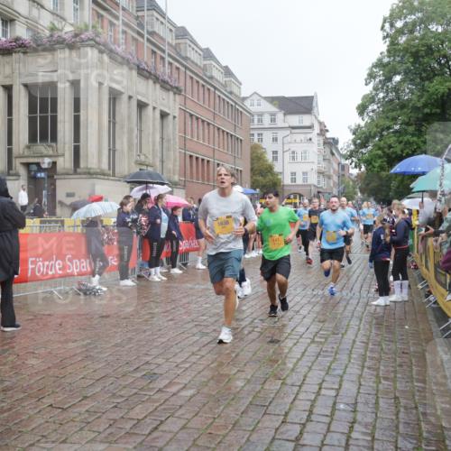 13.09.2026 - Kiel Lauf Yannick Fuchs http://msf.ph/oto/10411792 13.09.2026 10:42:59 Ziel 2427, 2481, 2627, 2999, 3248, 3260, 3572, 4120, 5298, 5437, 5814, 6121, 6129, 6136, 6179, 7188, 7555, 7657, 7814, 8287, 9177, 9483, 10485, 11129, 11146, 11344, 11643, 11726, 11984, 12187, 12208, 12279, 12827, 757, 1638, 1680, 1975, 2239, 2273, 2507, 2745, 3036, 3260, 3474, 3584, 3821, 4034, 4320, 4352, 4451, 5450, 5476, 5636, 5877, 5911, 5933, 5952, 6088, 6129, 6136, 6147, 6196, 6320, 6567, 6615, 6839, 7014, 7187, 7586, 7685, 7692, 8304, 1178, 2887 meine-sportfotos.de