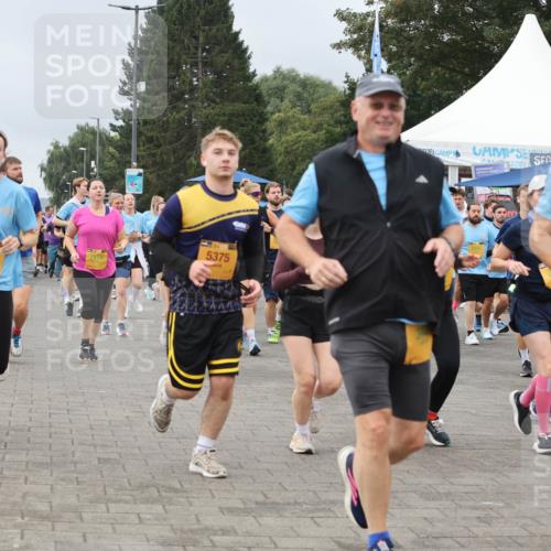 13.09.2026 - Kiel Lauf Andreas Tolksdorf http://msf.ph/oto/10411817 13.09.2026 10:02:16 Kiellinie 9279, 7174, 5375, 12237 meine-sportfotos.de