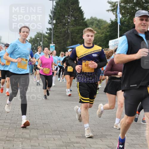 13.09.2026 - Kiel Lauf Andreas Tolksdorf http://msf.ph/oto/10411829 13.09.2026 10:02:16 Kiellinie 9279, 9069, 39, 53, 308 meine-sportfotos.de