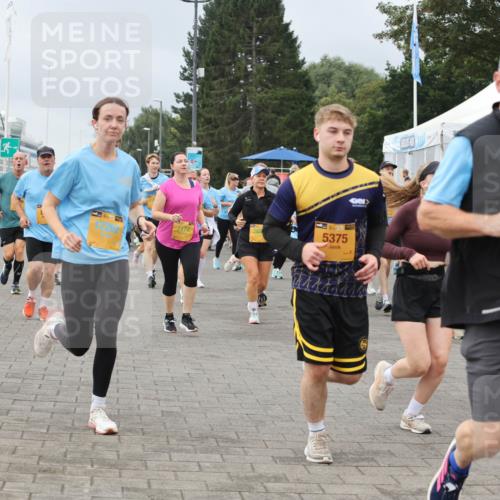 13.09.2026 - Kiel Lauf Andreas Tolksdorf http://msf.ph/oto/10411832 13.09.2026 10:02:16 Kiellinie 9279, 7174, 38, 5375 meine-sportfotos.de