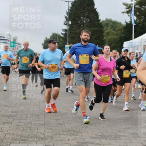 13.09.2026 - Kiel Lauf Andreas Tolksdorf http://msf.ph/oto/10411882 13.09.2026 10:02:18 Kiellinie 7196, 9069, 5927, 7174 meine-sportfotos.de
