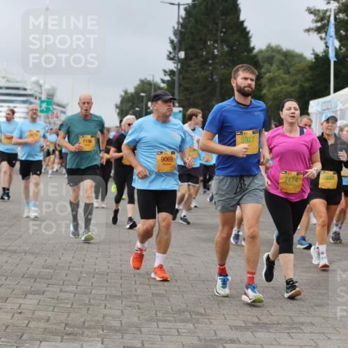 13.09.2026 - Kiel Lauf Andreas Tolksdorf http://msf.ph/oto/10411892 13.09.2026 10:02:18 Kiellinie 9279, 7196, 9069, 5927, 7174, 2637, 2132 meine-sportfotos.de