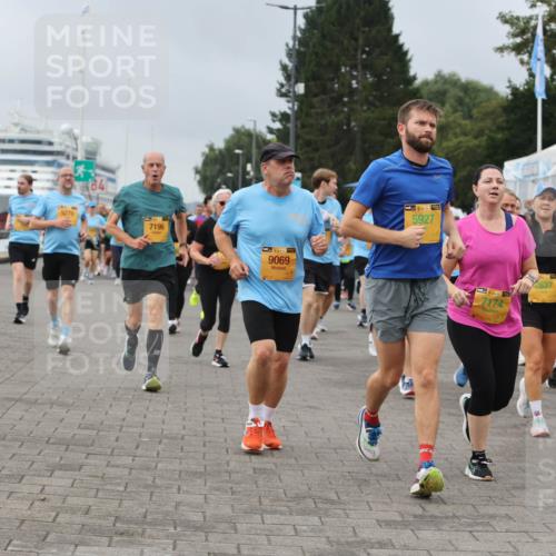 13.09.2026 - Kiel Lauf Andreas Tolksdorf http://msf.ph/oto/10411895 13.09.2026 10:02:18 Kiellinie 9279, 110, 7196, 9069, 5927, 7174, 2637, 2132 meine-sportfotos.de