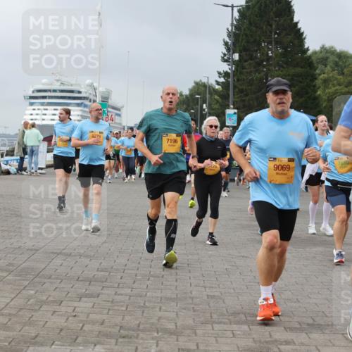 13.09.2026 - Kiel Lauf Andreas Tolksdorf http://msf.ph/oto/10411919 13.09.2026 10:02:19 Kiellinie 9279, 34, 7196, 5426, 39, 9069, 7610, 5927 meine-sportfotos.de