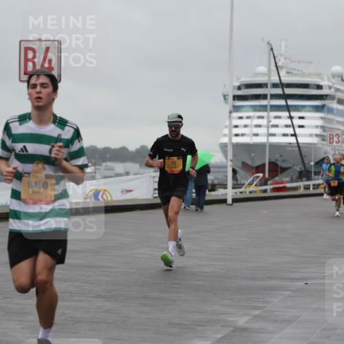13.09.2026 - Kiel Lauf Andreas Tolksdorf http://msf.ph/oto/10411929 13.09.2026 11:45:08 Kiellinie 4, 8460, 75, 39 meine-sportfotos.de