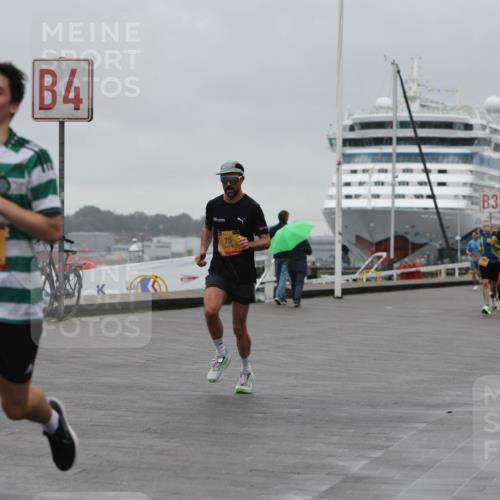 13.09.2026 - Kiel Lauf Andreas Tolksdorf http://msf.ph/oto/10411937 13.09.2026 11:45:09 Kiellinie 8460, 4, 3 meine-sportfotos.de