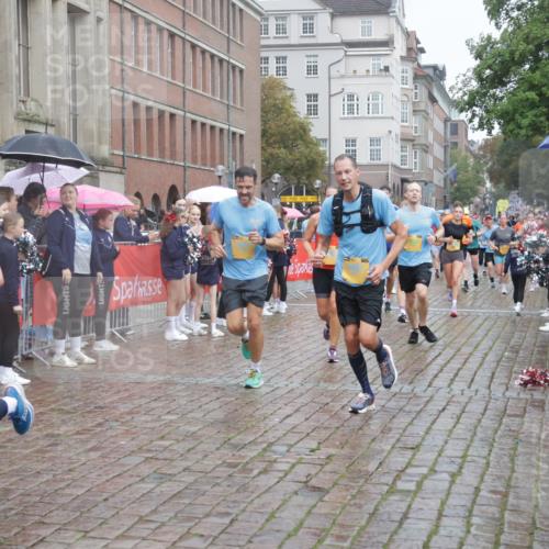 13.09.2026 - Kiel Lauf Yannick Fuchs http://msf.ph/oto/10411938 13.09.2026 10:43:09 Ziel 245, 610, 1121, 1290, 1931, 2376, 2427, 2481, 2502, 2633, 2954, 3169, 3248, 3976, 4825, 5070, 5414, 5437, 6121, 6139, 6179, 6439, 6492, 6713, 9483, 9627, 9632, 10812, 10955, 11146, 11344, 11635, 11726, 11971, 11984, 12040, 12165, 12187, 12480, 12824, 1680, 1975, 2239, 2273, 2627, 2999, 3036, 3248, 3260, 3474, 3572, 3584, 4120, 5298, 5450, 5814, 5911, 5933, 5952, 6129, 6136, 6147, 6196, 6320, 6567, 6839, 7014, 7685, 7692, 485, 681, 1178, 2131, 2887 meine-sportfotos.de