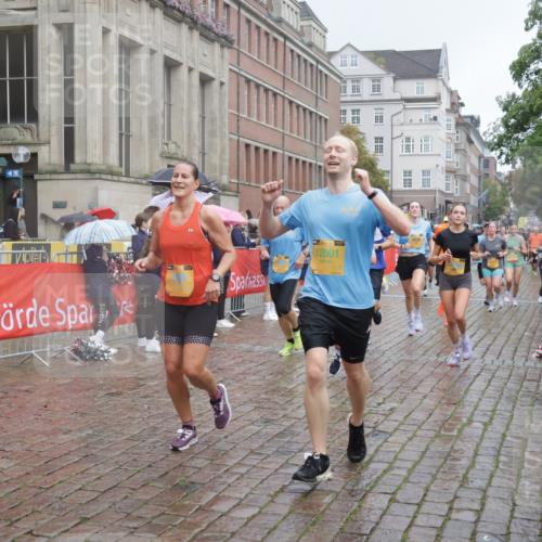 13.09.2026 - Kiel Lauf Yannick Fuchs http://msf.ph/oto/10411981 13.09.2026 10:43:12 Ziel 245, 534, 610, 1069, 1121, 1290, 1931, 2376, 2502, 2633, 2954, 3169, 3976, 4124, 4825, 5070, 5414, 5437, 6139, 6231, 6439, 6492, 6655, 6713, 8038, 8511, 9483, 9627, 9632, 10812, 10955, 11162, 11635, 11971, 12040, 12165, 12187, 12480, 12824, 1680, 1975, 2239, 2273, 2427, 2481, 2627, 2999, 3036, 3248, 3260, 3474, 3572, 3584, 4120, 5298, 5437, 5450, 5814, 5911, 5933, 5952, 6121, 6129, 6136, 6147, 6320, 6567, 6839, 7014, 7685, 7692, 485, 681, 1178, 2131, 2887 meine-sportfotos.de