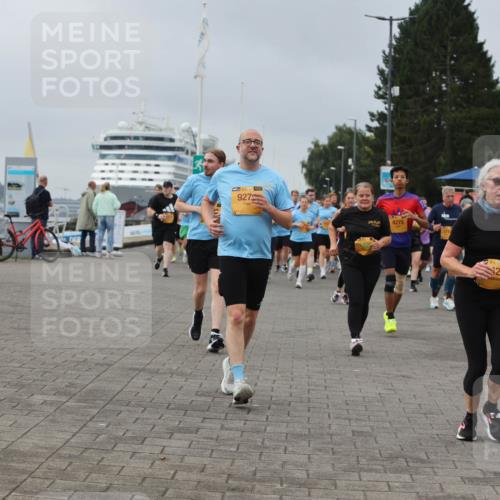 13.09.2026 - Kiel Lauf Andreas Tolksdorf http://msf.ph/oto/10411991 13.09.2026 10:02:21 Kiellinie 39, 927, 8275, 798, 715, 26 meine-sportfotos.de